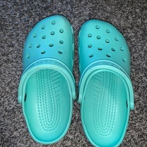 crocs!